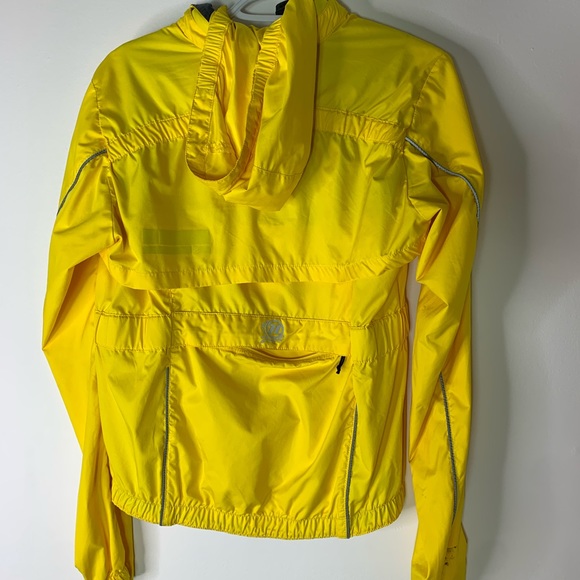 Novara Cycling Jacket Windbreaker - Picture 3 of 5